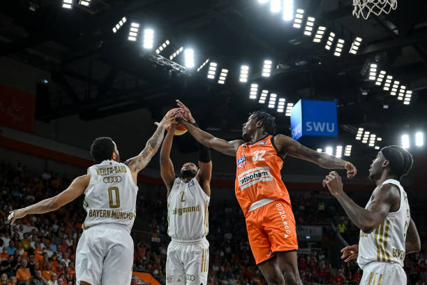 他将自己的 他将自己的